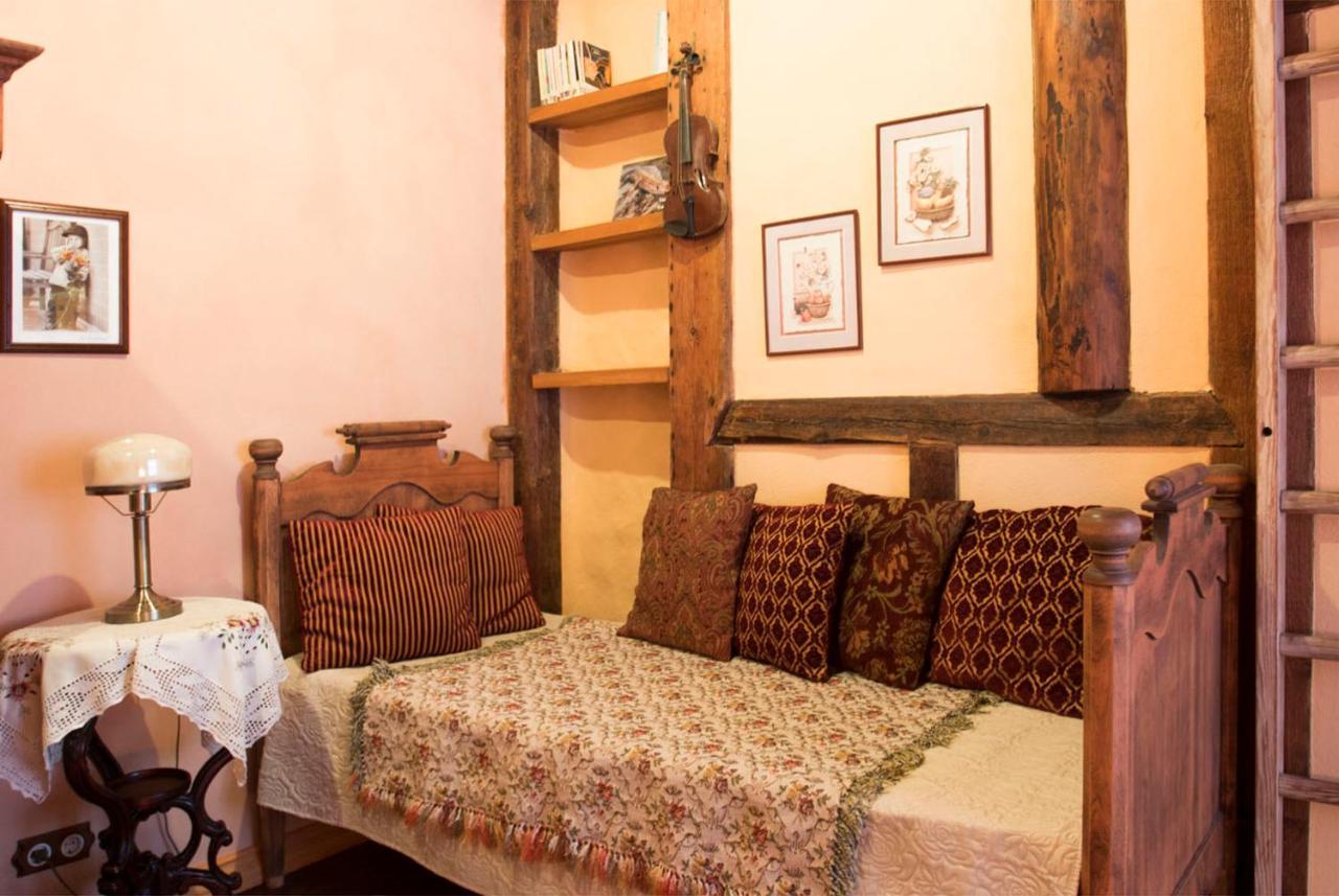 Bohemian Hideout, Old Town, Tartu Home Zewnętrze zdjęcie
